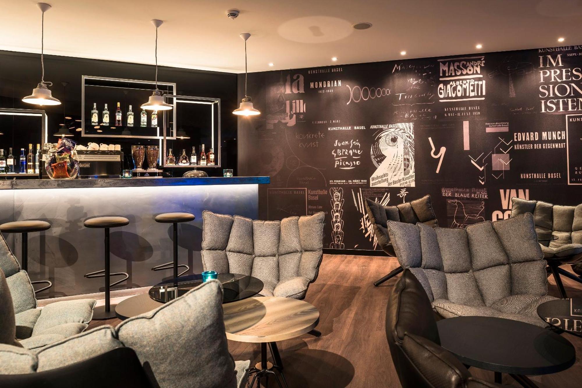 Motel One Basel Luaran gambar