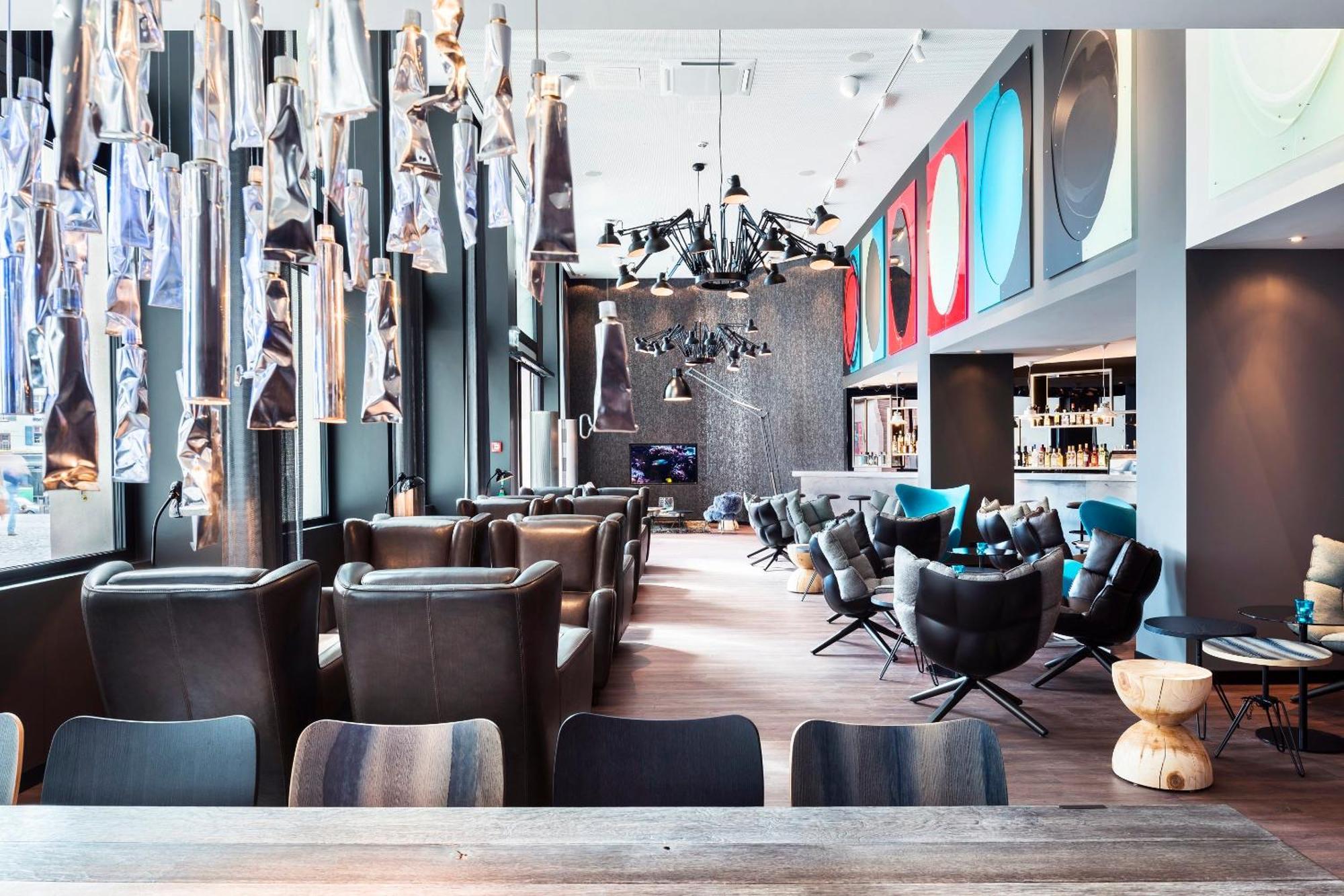 Motel One Basel Luaran gambar