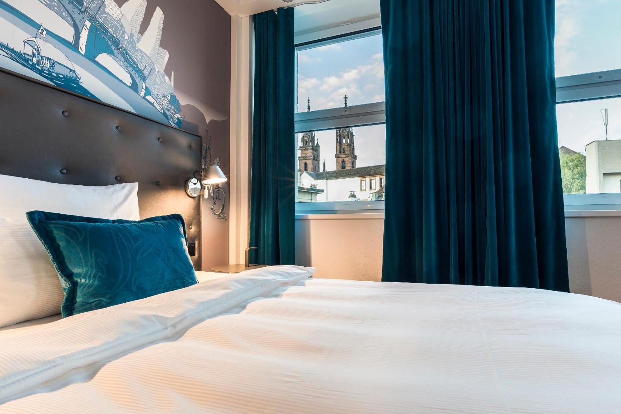 Motel One Basel Luaran gambar